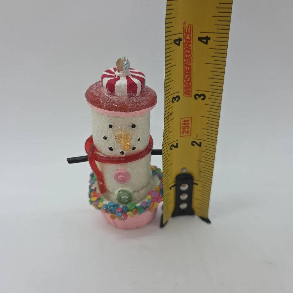 SCF S'more Snowman Ornament Cupcake Mint Candy 3.75